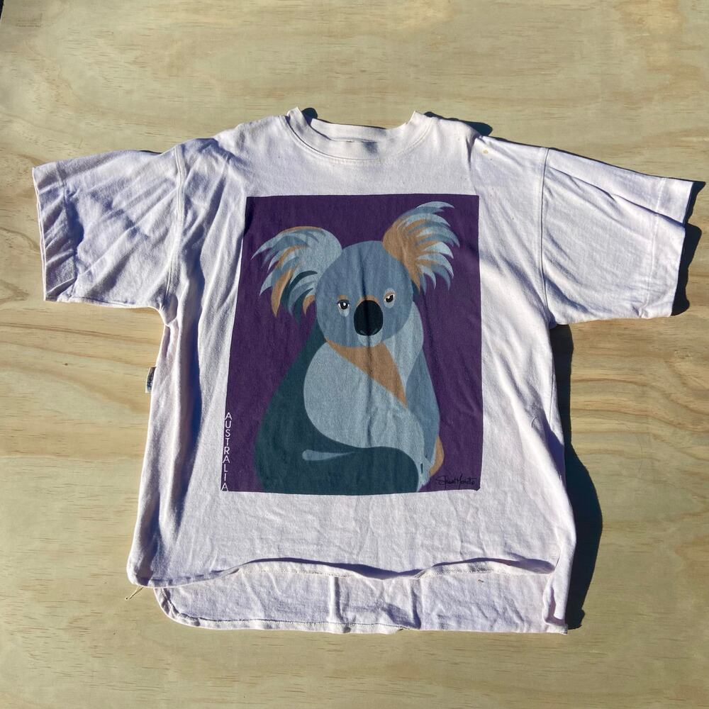 Vintage Stewart Merrett Australian Shirt Koala Short Sleeve Crew Neck Size M